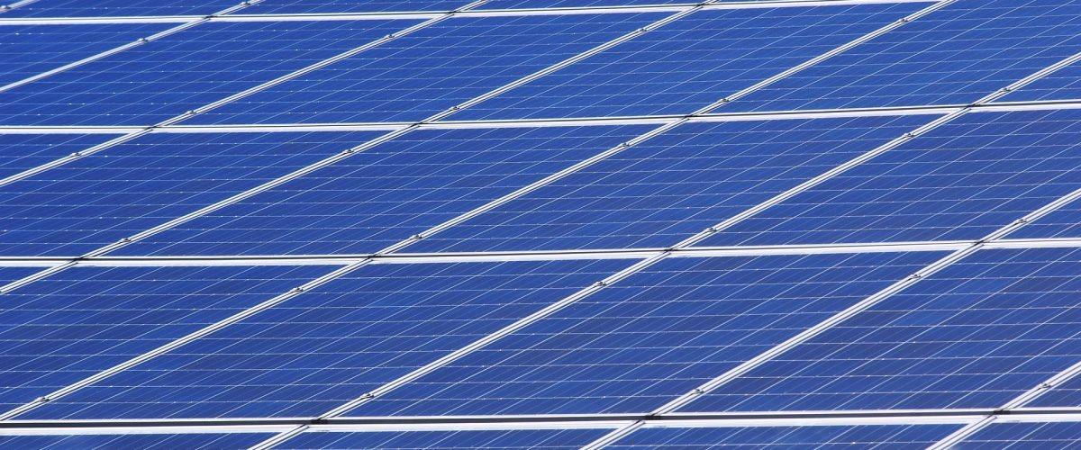 10 kW napelem mire elég? Valós példákon és számításokon keresztül